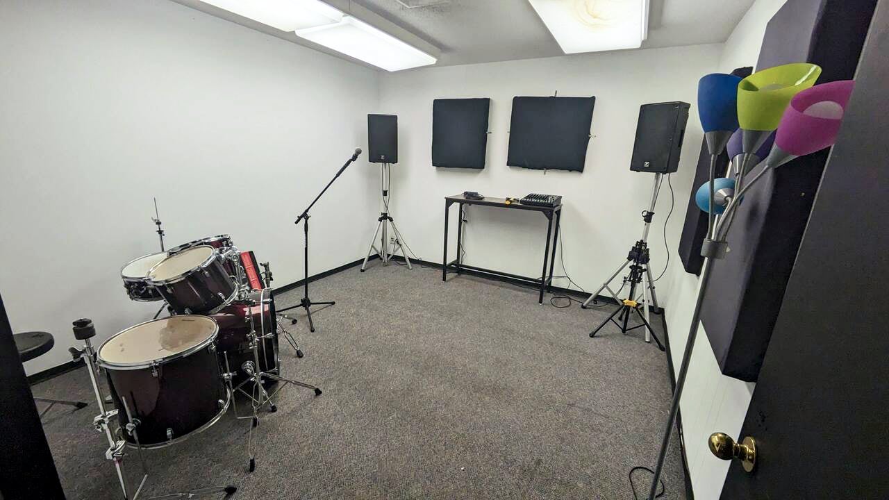 Saturn Studio